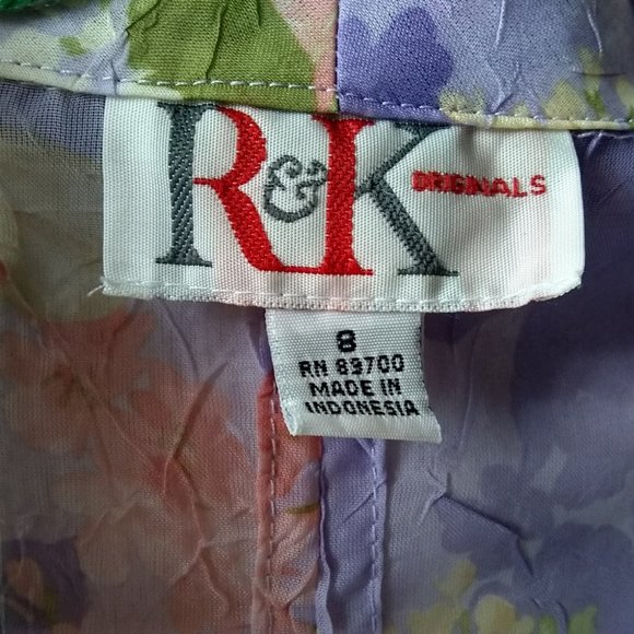 Two-Piece Floral Dress - Picture 5 of 9